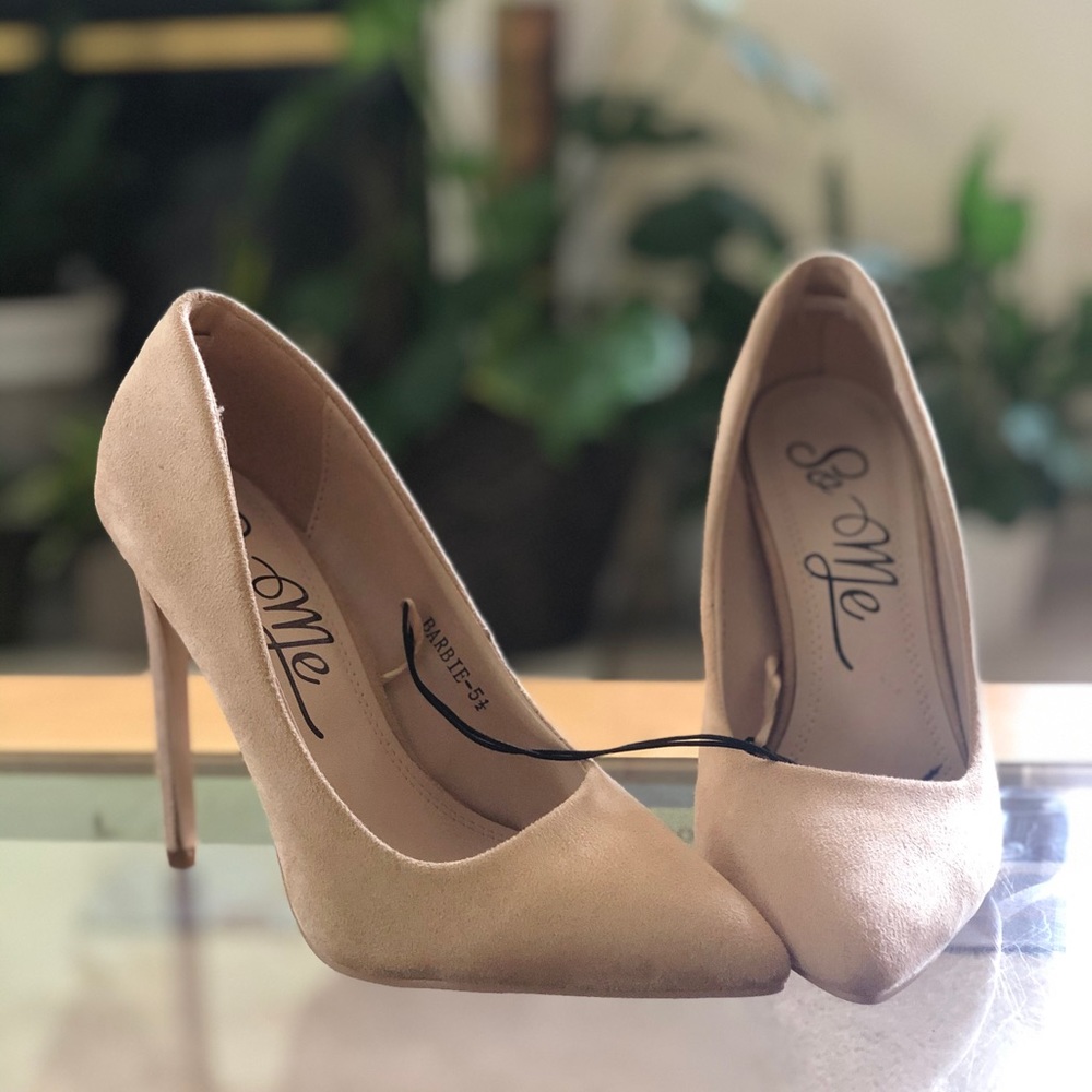 FOREVER 21 - suede nude pumps